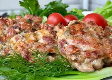 Chopped turkey cutlets according to a step by step recipe with photo