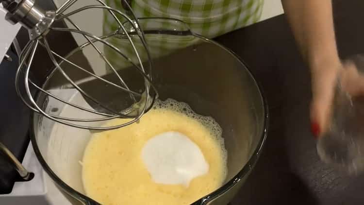 To prepare a tortoise cake with sour cream, prepare the ingredients