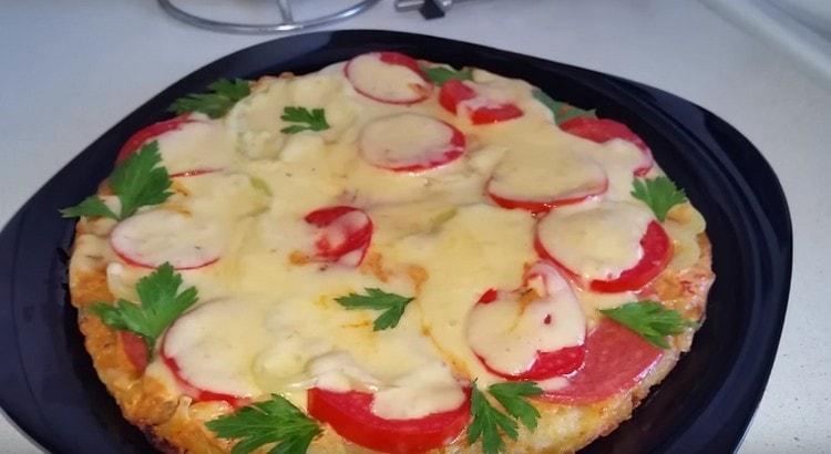 Here is such an unusual potato pizza turned out.