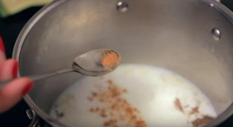 In the hot mixture of water and milk we add all the necessary spices.