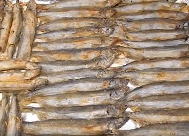 How to learn how to cook tasty capelin in the oven according to a step-by-step recipe