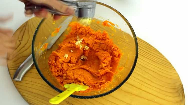 To make carrot cutlets, add garlic