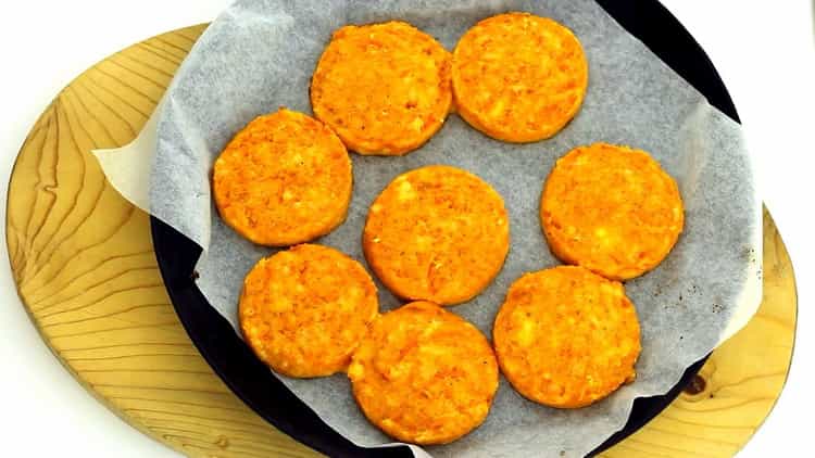 Carrot cutlets in the oven - a useful and tasty recipe with photos step by step