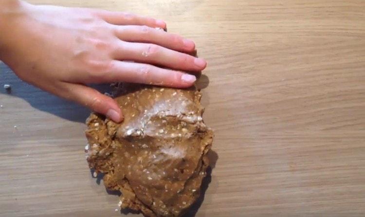the finished dough should not stick to your hands.
