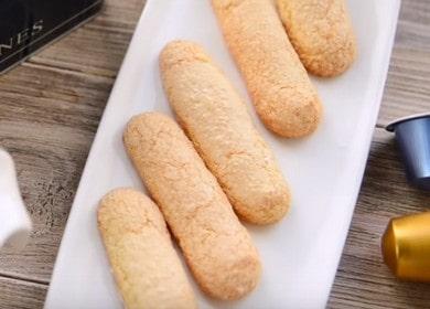 Biscuits pour Tiramisu Savoyardi - une recette délicieuse