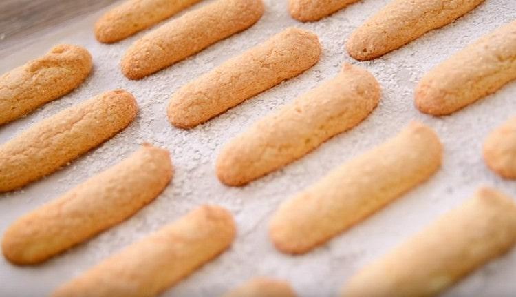 Cookies for tiramisu should completely cool and dry at room temperature.