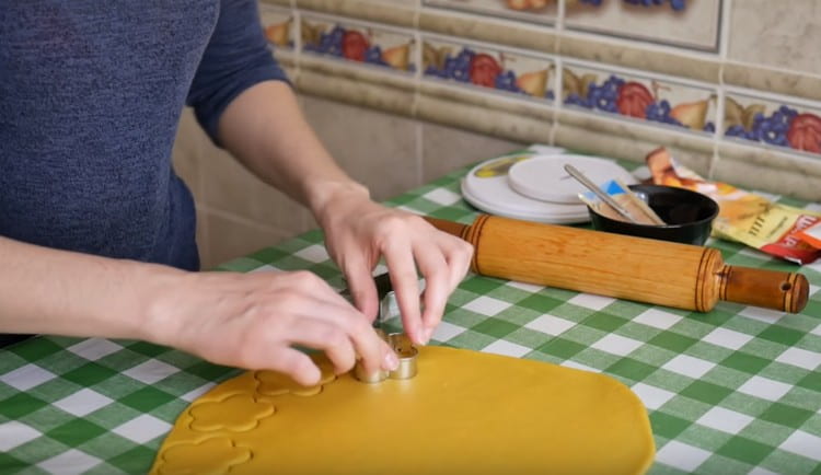 Emporte-pièces coupés.