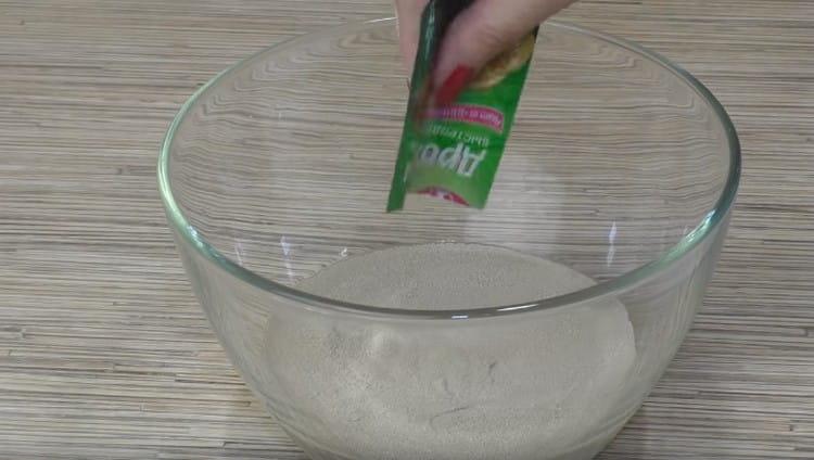 Add yeast to the water.