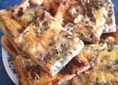 Homemade pizza with minced meat: we cook according to a step by step recipe with a photo.