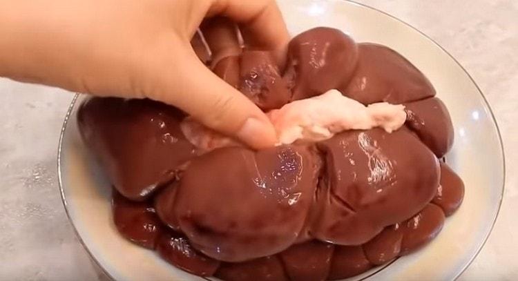 It is very important to presoak the beef kidneys.