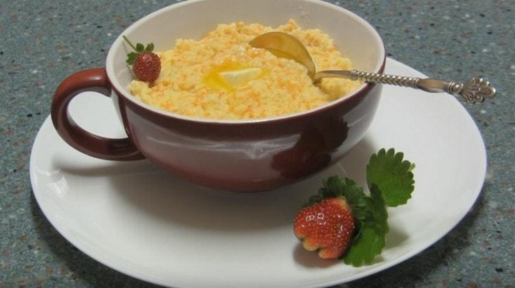 Millet porridge with pumpkin is not only tasty, but also healthy.