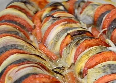 Oven baked mackerel recipe with tomatoes and onions