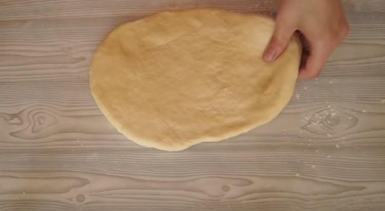 Roll out the dough, which was kneaded second.