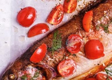 Oven-baked trout with vegetables - a tasty and healthy recipe