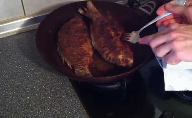 Za pripremu pržene ribe pripremite sastojke