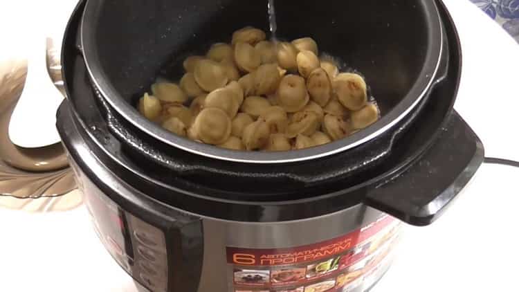 To make fried dumplings in a slow cooker add water