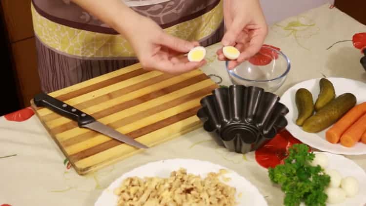 Za kuhanje pilećeg fileta skuhajte jaja