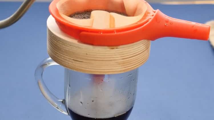 Kako skuhati odličnu kavu bez aparat za kavu, turks ili aparat za kavu - tajne stručnjaka