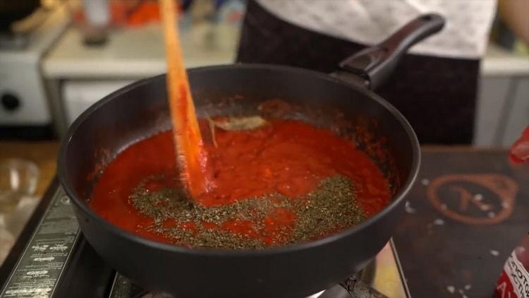 To make classic pizza, make spices