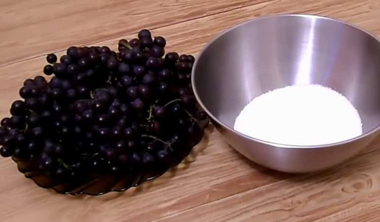 How to make compote from grapes