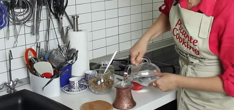 To make coffee in Turkish according to a simple recipe, prepare the ingredients