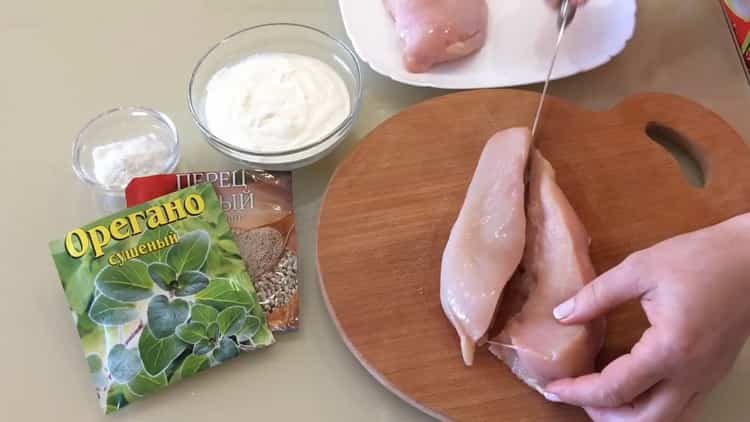 Recette de poitrine de poulet avec pommes de terre au four avec photo