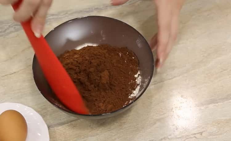 Da biste napravili mramorne kolačiće, pripremite sastojke