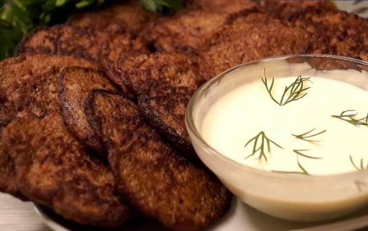 Tender beef liver pancakes - it's hard to tear yourself away from them