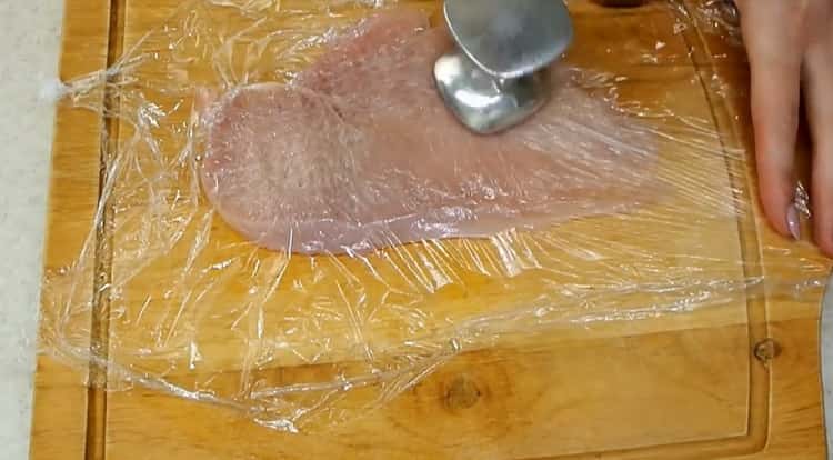 To chop chicken breast chop