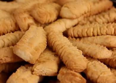 Shortbread cookies through a meat grinder - the most delicate and crumbly delicacy