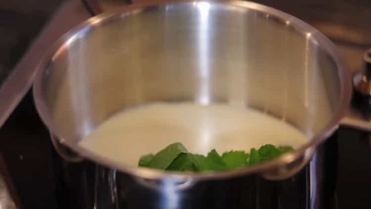 Pour la préparation de biscuits à base de farine de médaille. faire de la crème