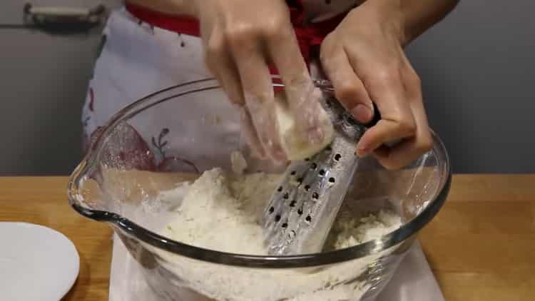 Za pripremu kolačića od lisnatog tijesta s kvascem pripremite sastojke
