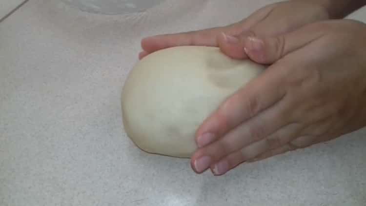 Pour préparer des biscuits au fromage blanc sans beurre ni margarine, préparez la pâte