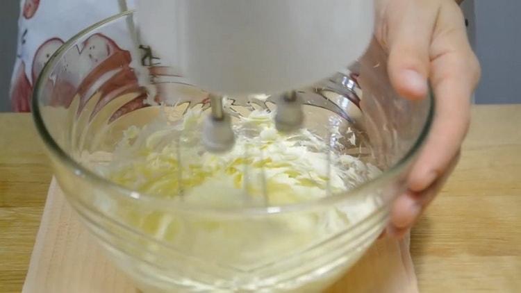 Za pripremu kolača od sira i kiselog vrhnja pripremite sastojke