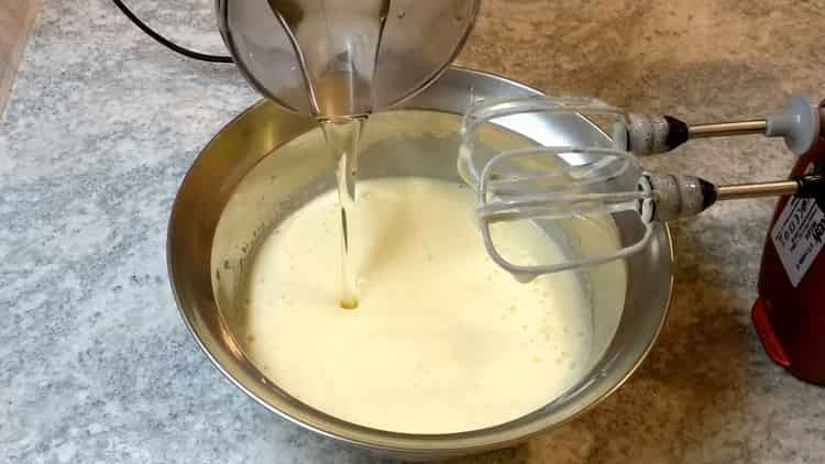 Pour faire des biscuits dans de l'huile végétale, mélanger les ingrédients