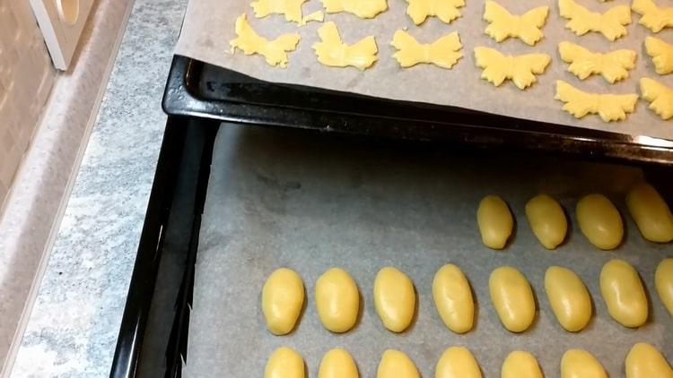 Cookies in vegetable oil according to a step by step recipe with a photo