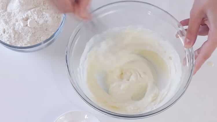 Pour faire des biscuits fourrés, mélanger les ingrédients.