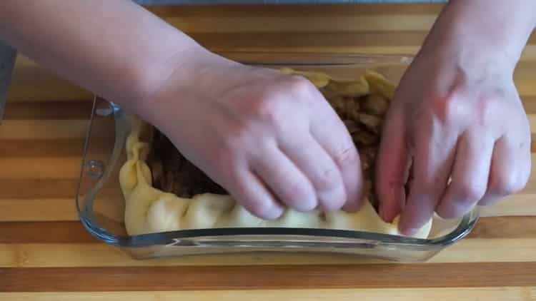 To make a mushroom pie in the oven, turn on the oven