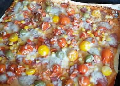 Delicious thin pizza from pita bread in the oven - in just 20 minutes