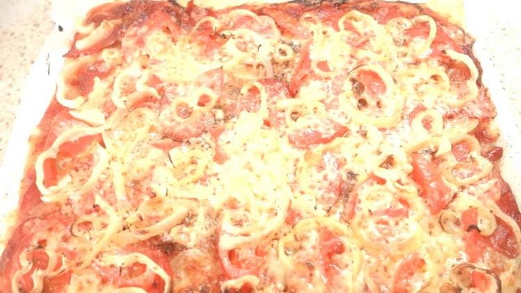 Kako naučiti kako kuhati ukusnu pizzu s lisnatim tijestom u pećnici
