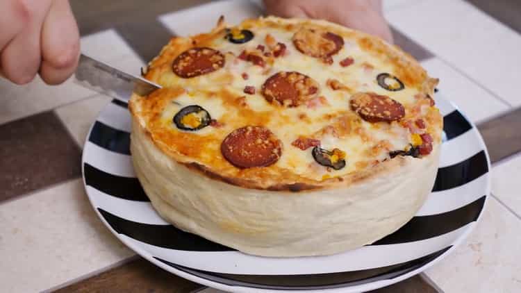 Tarte à la pizza: une recette pas à pas avec des photos