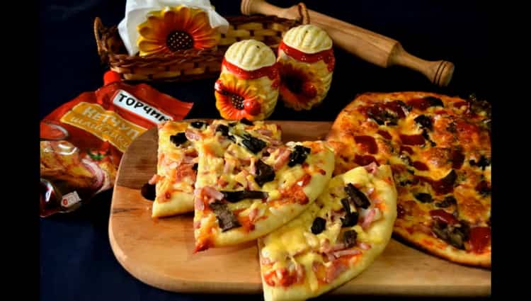 pizza slanina spremna