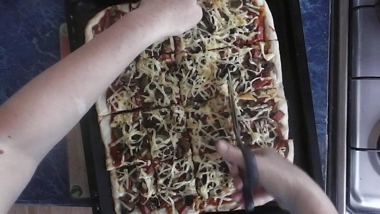 Zagrijte pećnicu kako biste napravili pizzu s krastavcima