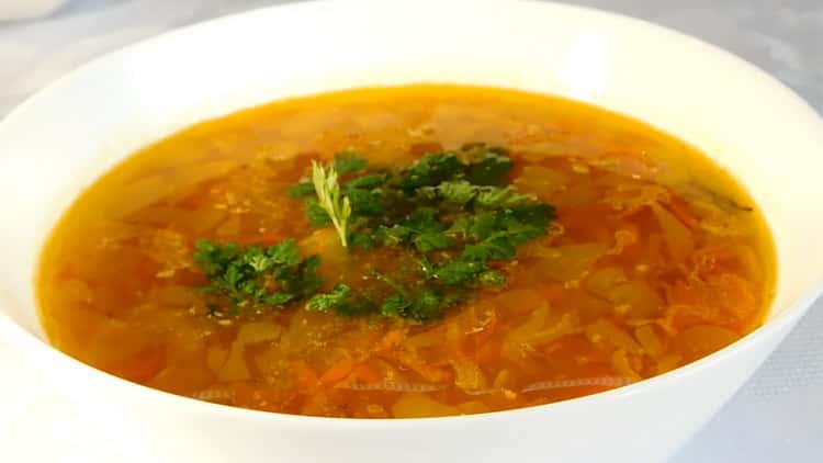 Sopa de guisantes magra: una receta deliciosa