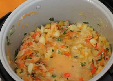 Povrće gulaš u polaganom kuhaču - prekrasno i zdravo jelo