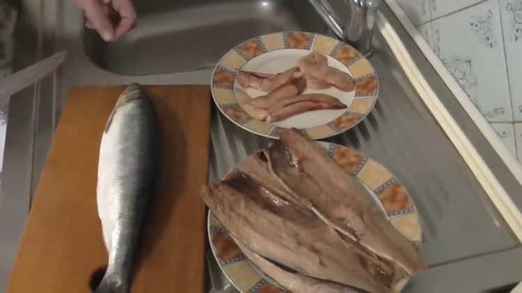 For salting herring, prepare the ingredients