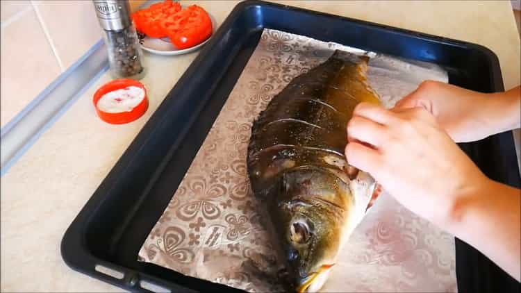 To make kappa in the oven, place the fish on a baking sheet