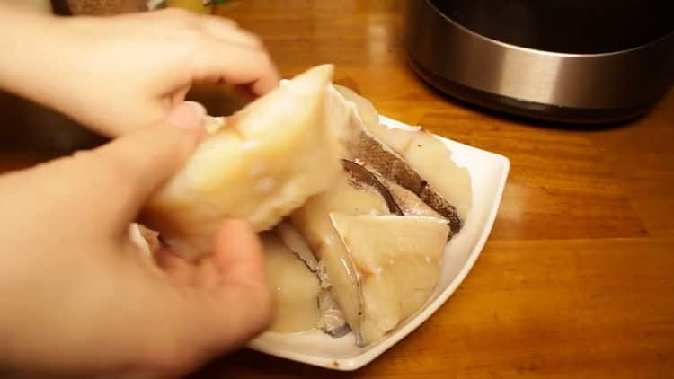To cook steamed fish in a slow cooker, prepare the ingredients