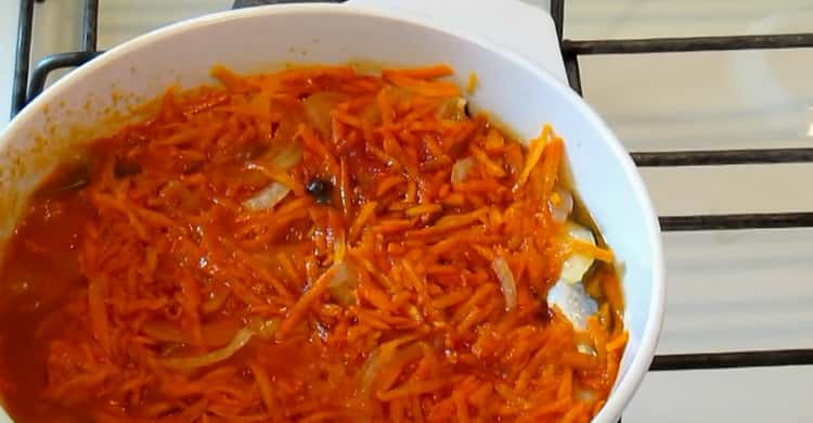 Pour faire du hareng selon une recette simple, préparez les ingrédients