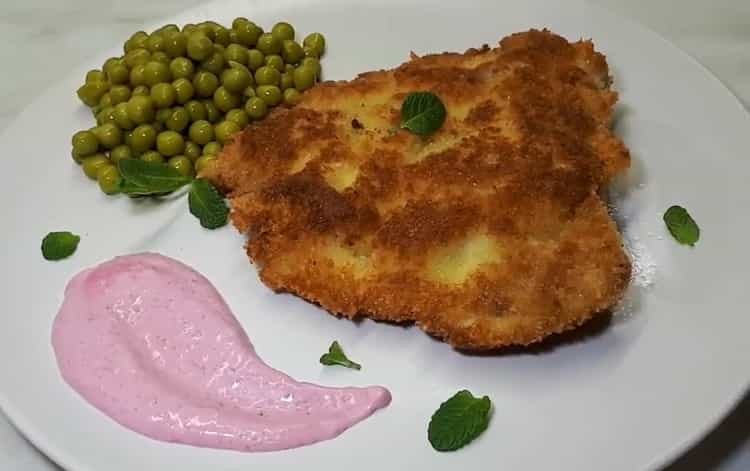 Para preparar el filete de conejo de acuerdo con la receta para cocinar, debe preparar una guarnición